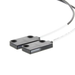 Omron E32-T16PR 2M Fiber sensor heads - industify.com