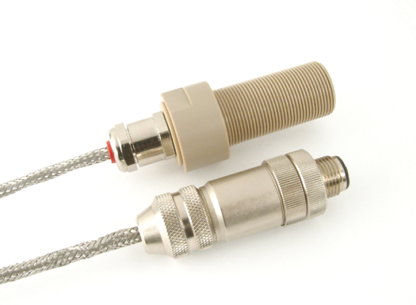 Rechner Sensors IS-250-M18-51-X-M18-PEEK-250C-X02-Y20-0 Inductive Sensor - industify.com